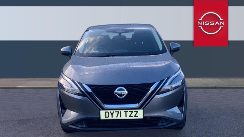 Nissan Qashqai 1.3 DiG-T MH Acenta Premium 5dr Petrol Hatchback